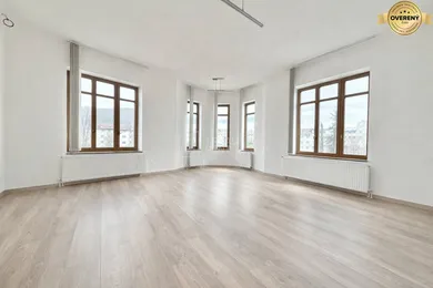 Komerčné priestory na prenájom, Žilina · €2 050