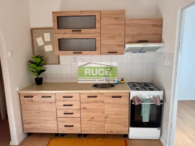 Na prenájom 2-izbový byt, 36 m², Považská Bystrica, Janka Kráľa