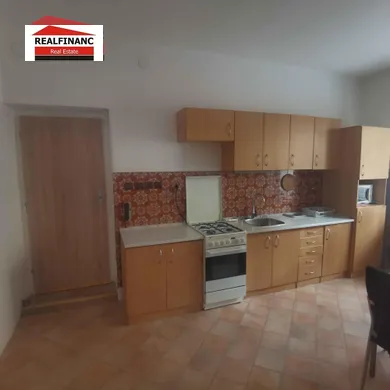 Na prenájom 1-izbový byt, 54 m², Trnava, Jerichova