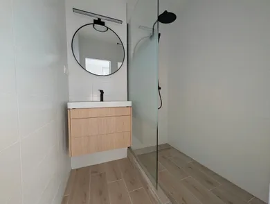 Na predaj 3-izbový byt, 62 m², Komárno