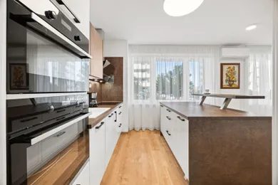 Na predaj 3-izbový byt, 83 m², Bratislava-Ružinov, Galvaniho