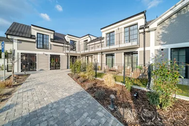 Na predaj 2-izbový byt, 77 m², Bratislava-Devínska Nová Ves
