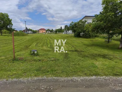 Na predaj pozemok, 865 m², Prešov