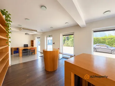 Na predaj objekt, 80 m², Bratislava-Nové Mesto, Pluhová