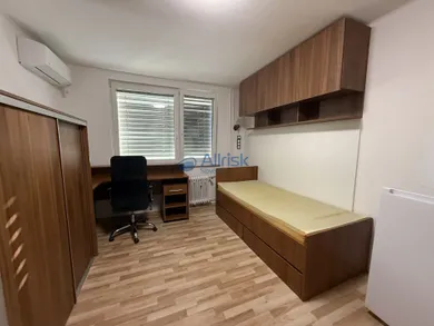 Byty na prenájom 1-izbový, Šaľa · €400