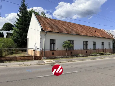 Na predaj 3-izbový dom, 87 m², Uhrovec