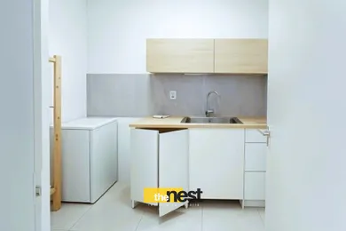 Na prenájom komerčné, 70 m², Zvolen, Pod Dráhami