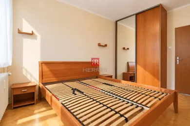 Na prenájom 3-izbový byt, 67 m², Bratislava-Ružinov, Astrová