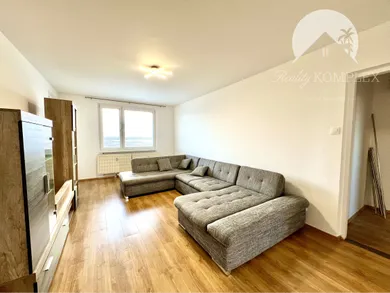 Na predaj 3-izbový byt, 66 m², Dunajská Streda, Mlynská