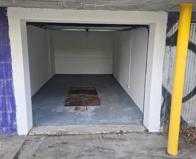Objekty na predaj, Bratislava-Karlova Ves · €45 000