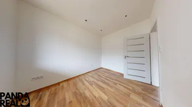Na predaj 4-izbový dom, 92 m², Nitra
