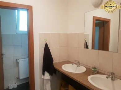 Na prenájom komerčné, Bratislava-Dúbravka, Polianky