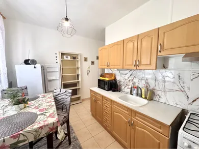 Byty na predaj 2-izbový, Nové Zámky · €104 900