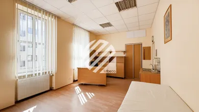Na prenájom komerčné, 42 m², Žilina, Bratislavská