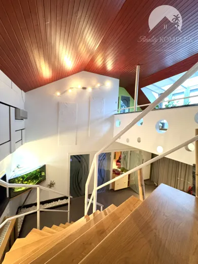 Na predaj 6-izbový dom, 83 m², Komárno
