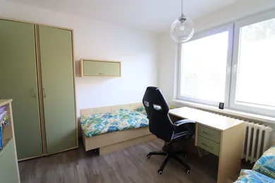 Na predaj 3-izbový byt, 65 m², Dubnica nad Váhom, Pod kaštieľom