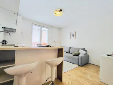 Na predaj 2-izbový byt, 34 m², Bratislava-Nové Mesto