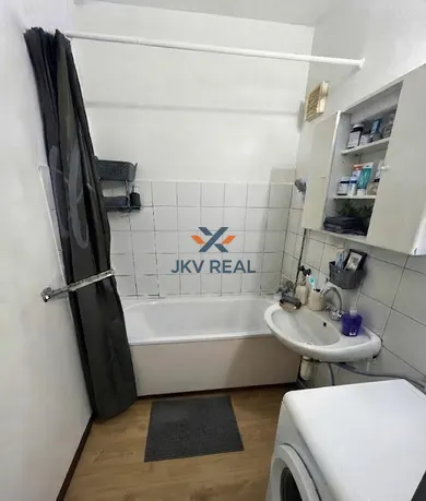 Na predaj byt v Pezinok · €136 500 · Pôvodný stav