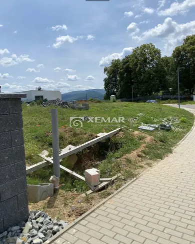 Działki na sprzedaż, Zvolen · €267 000