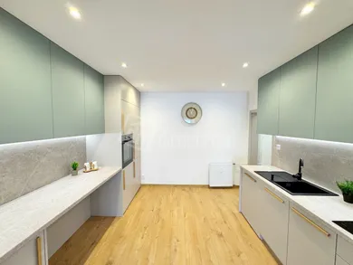 Na prenájom 2-izbový byt, 57 m², Liptovský Mikuláš, 1.mája
