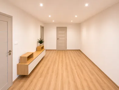 Na predaj 3-izbový byt, 74 m², Šaľa, Kráľovská