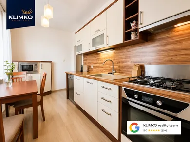 Mieszkania na wynajem, 3-pokojowe, Prešov · €750