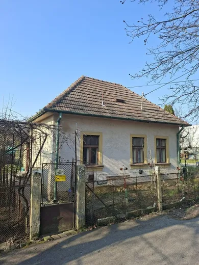 Domy na sprzedaż, 1-pokojowe, Nitra · €149 000