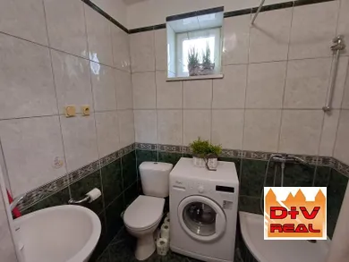 Na prenájom 1-izbový byt, 54 m², Bratislava-Lamač, Zhorínska