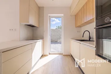Na prenájom 4-izbový byt, 108 m², Prešov