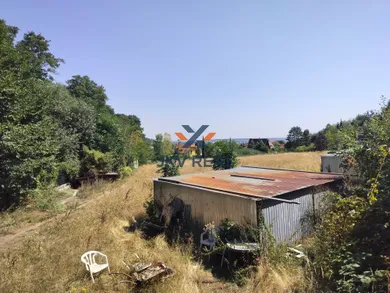 Na predaj pozemok, Limbach