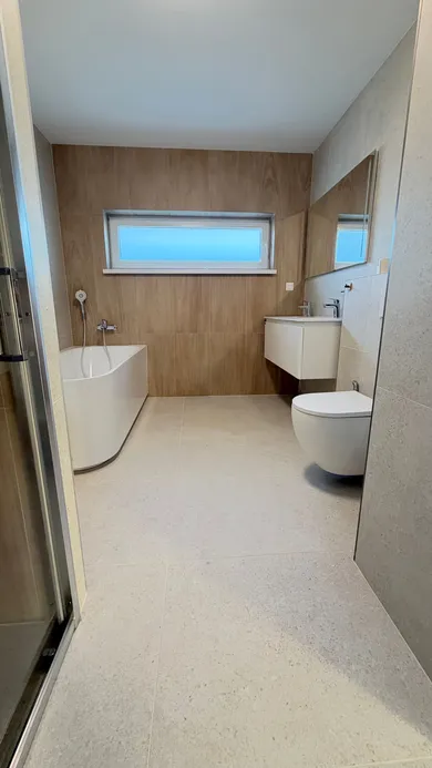 Na predaj 5-izbový dom, 60 m², Kvetoslavov, Senecká