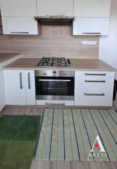 Na prenájom 1-izbový byt, 42 m², Košice-Sever, Němcovej