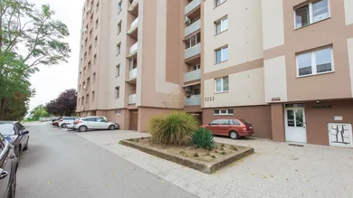 Na predaj 3-izbový byt, 66 m², Kráľovský Chlmec, Ibrányiho
