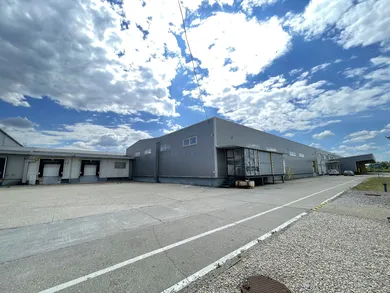 Na predaj objekt, 193 m², Komárno, Bratislavská cesta
