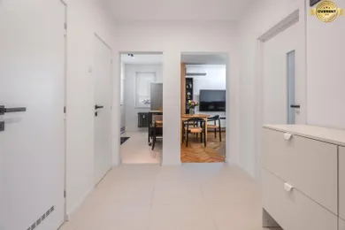 Na predaj 3-izbový byt, 60 m², Bratislava-Rača, Sadmelijská
