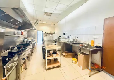 Na prenájom objekt, 130 m², Šaľa, Nitrianska