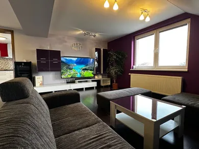 Na predaj 4-izbový byt, 149 m², Stupava, Dlhá