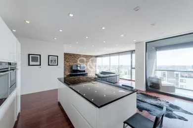Mieszkania na sprzedaż, 3-pokojowe, Bratislava-Nové Mesto · €580 000