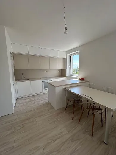 Na prenájom 2-izbový byt, 58 m², Martin, Volgogradská