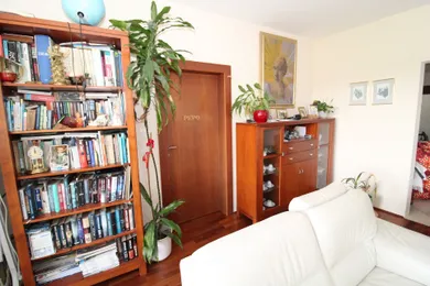 Na predaj 4-izbový byt, 126 m², Piešťany, E. Belluša