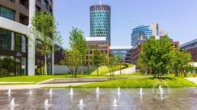 Na prenájom objekt, 12 m², Bratislava-Staré Mesto, Továrenská