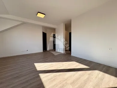 Na predaj 3-izbový byt, 71 m², Banská Bystrica, Cintorínska