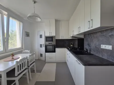 Byty na predaj 4-izbový, Nitra · €229 990