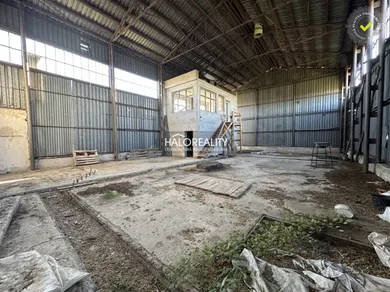 Na predaj komerčné, 375 m², Chrámec
