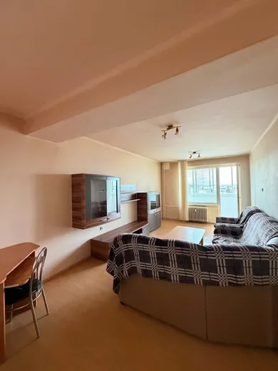 Na prenájom 2-izbový byt, 56 m², Skalica, Mallého