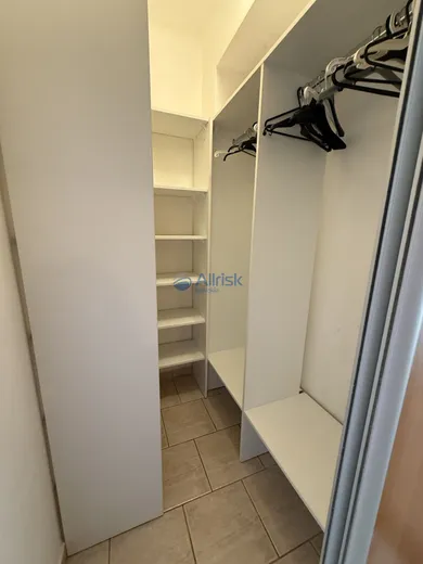 Na prenájom 2-izbový byt, 55 m², Šaľa, Budovateľská