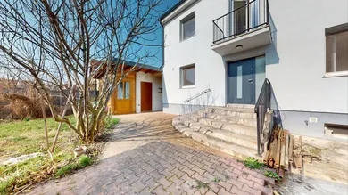 Domy na predaj 55-izbový, Bratislava-Rusovce · €615 000