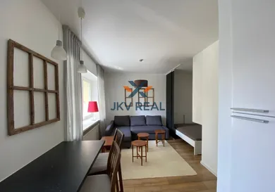 Na prenájom 1-izbový byt, 28 m², Bratislava-Nové Mesto, Ďurgalova