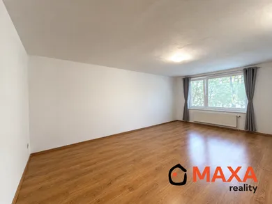 Na prenájom 2-izbový byt, 66 m², Senica