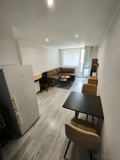 Mieszkania na wynajem, 1-pokojowe, Košice-Západ · €720